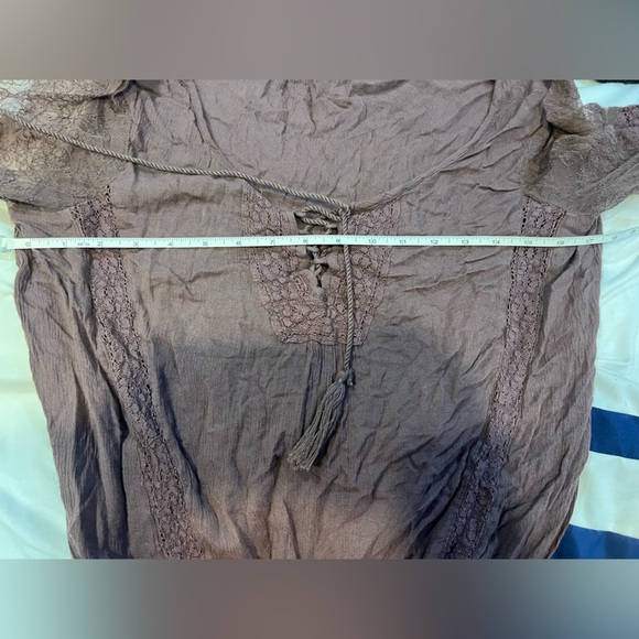 American Eagle Purple Blouse Lace Arm Detailing Size M - Picture 4 of 6